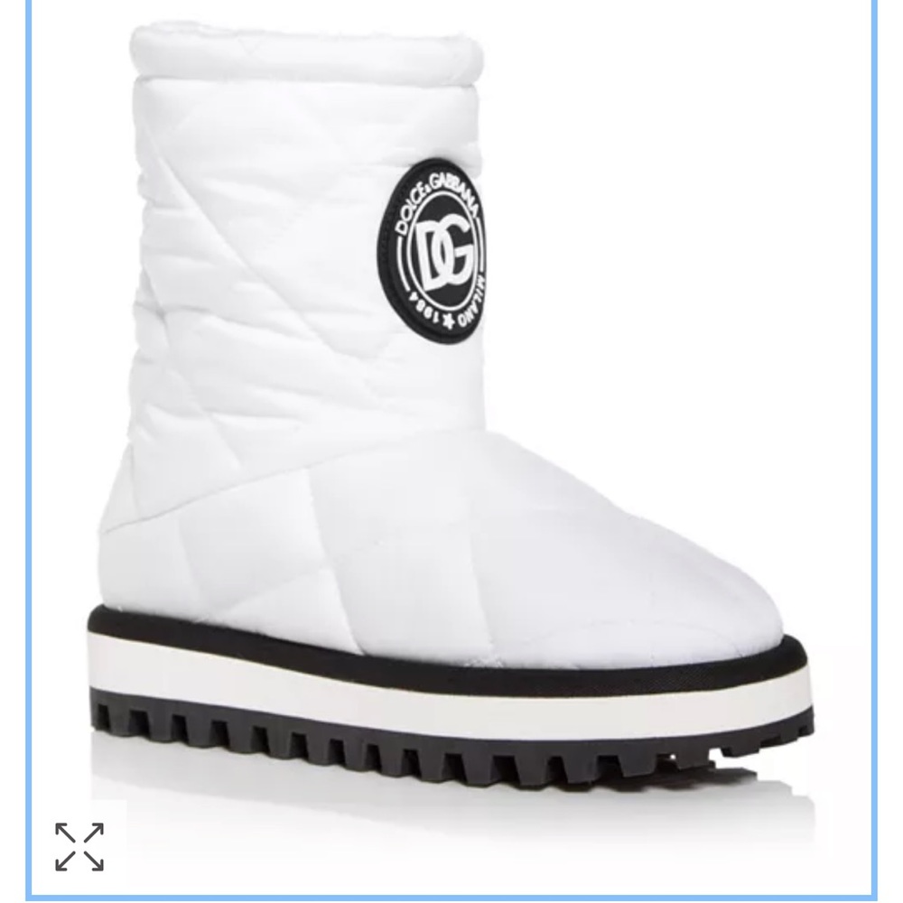 BRAND NEW! Dolce and Gabbana Quilted Cold Weather Boots